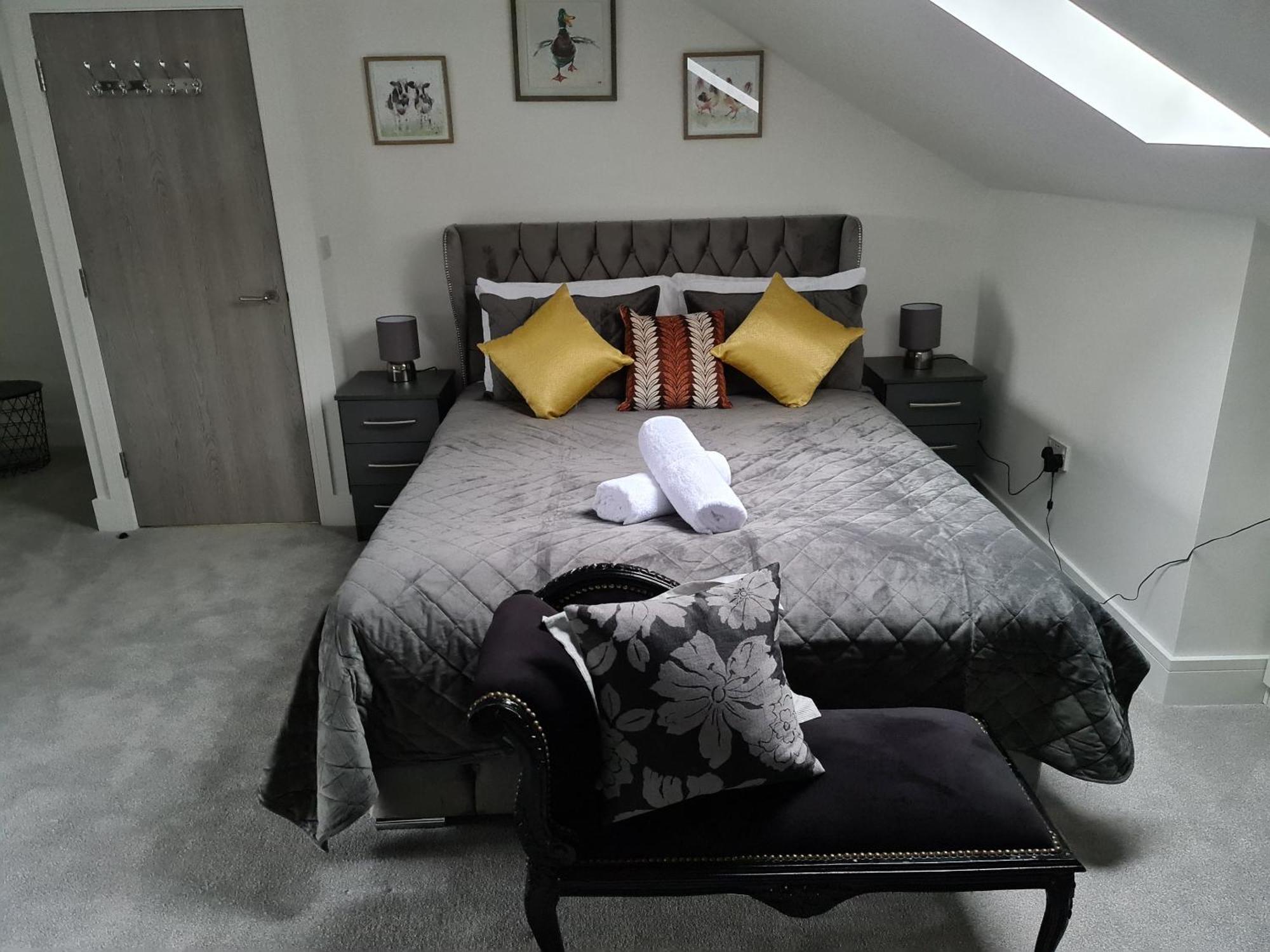 Sav 5 Bed Luxury Detached House In Leicester Humberstone Exterior photo