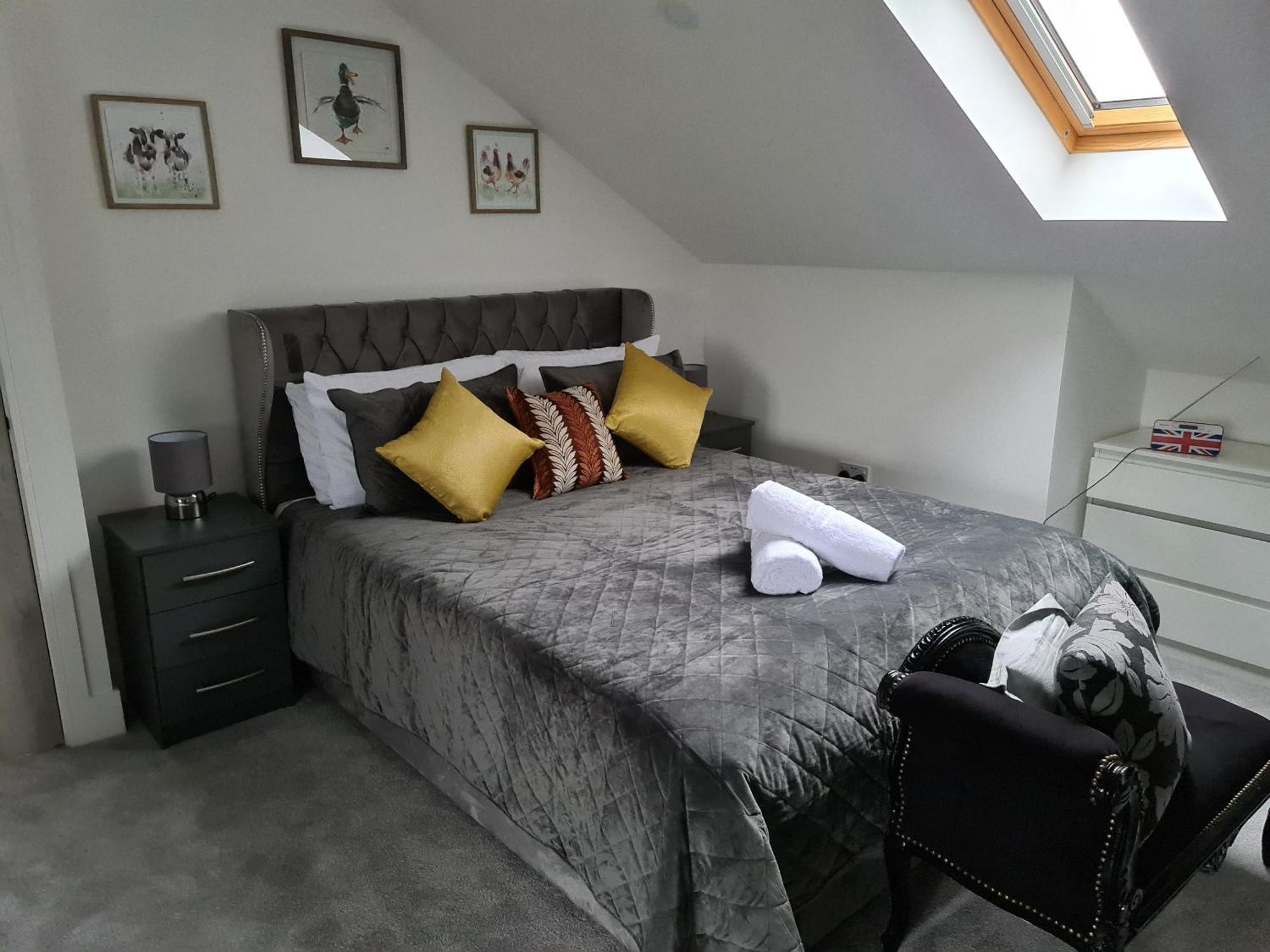 Sav 5 Bed Luxury Detached House In Leicester Humberstone Exterior photo